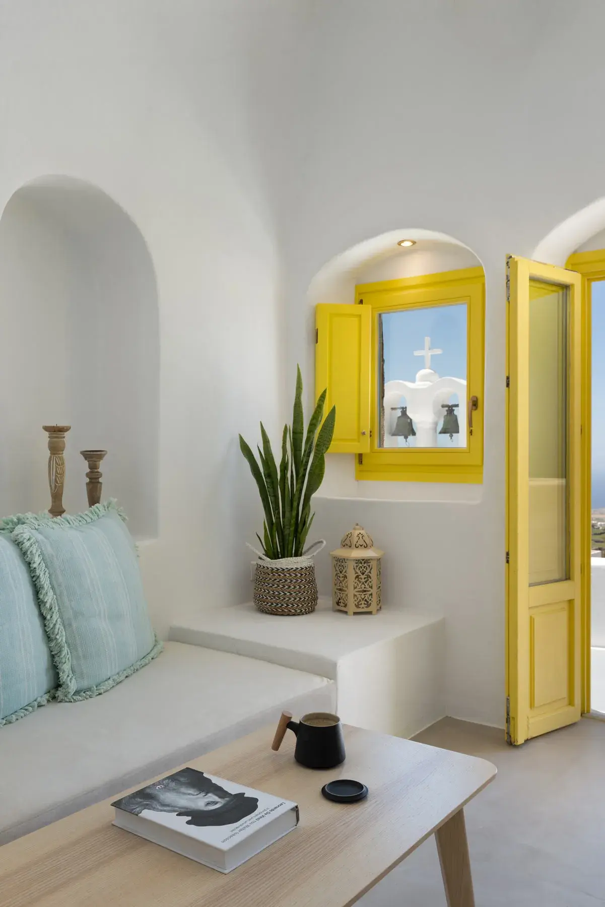Valsamo Suites