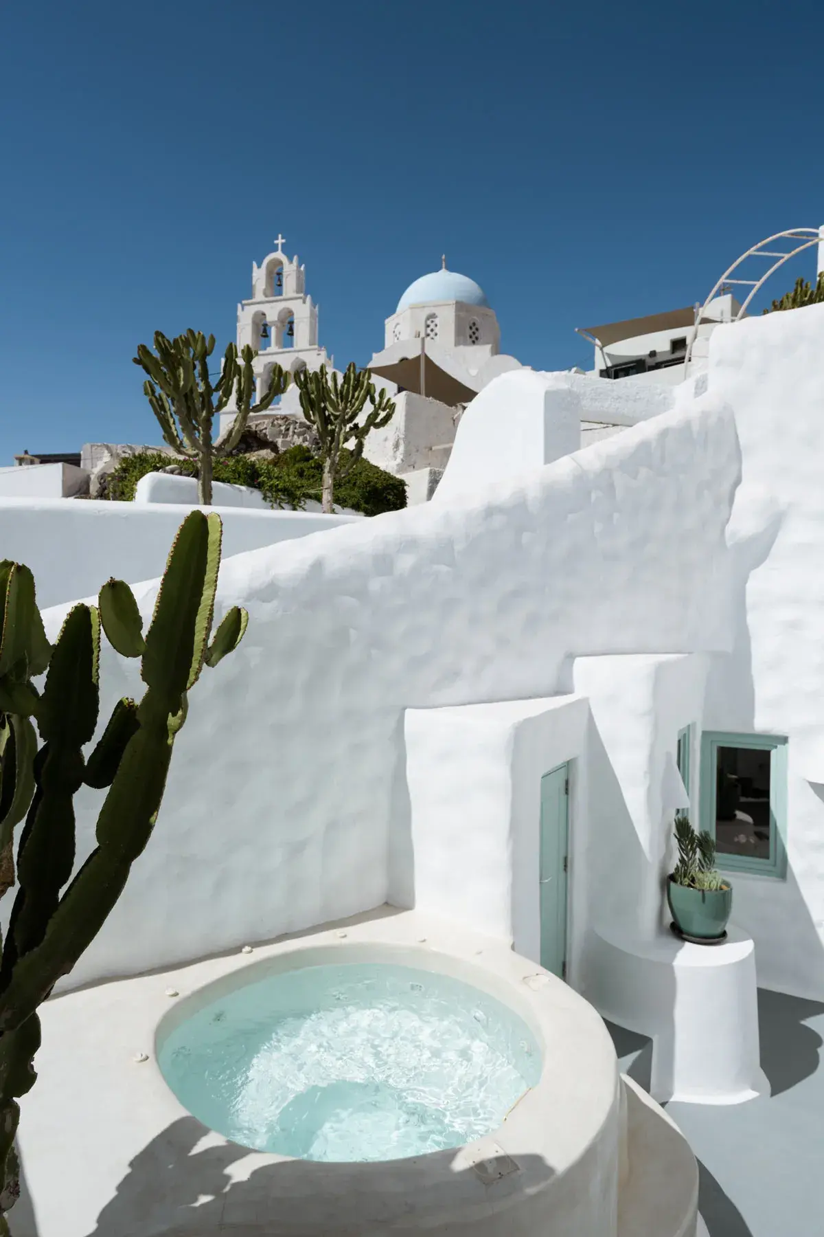 Valsamo Suites