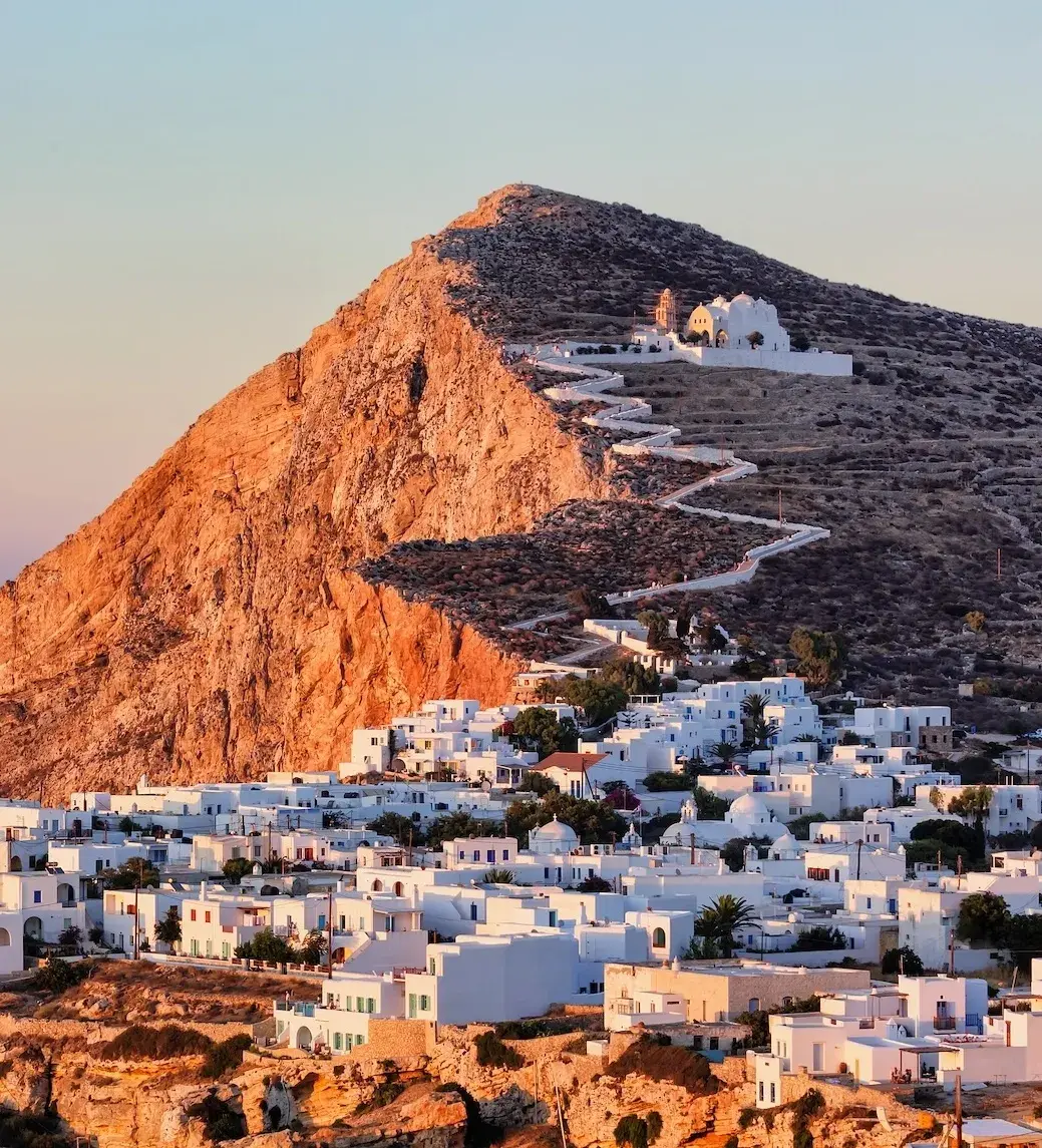 Best Time to Visit Santorini